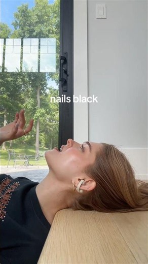 Black Beauty 🥀 ‪@LanaDelRey‬