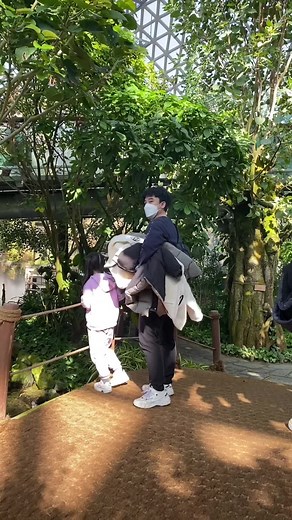 Doing the “drop challenge” in public 😂😂😂