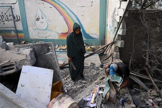 Trump demands Israel end Gaza attack as Hamas responds to his peace proposal