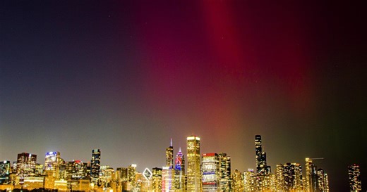 How to get the best views and photos of the northern lights in Chicago tonight