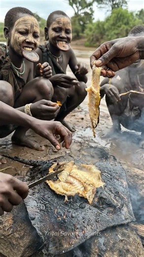 Rare Stingray Roast Mursi Tribe's Wild Feast