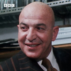 Back in 1974, Kojak was one of the top rated shows in the UK, and so Bob Wellings and Nationwide invited Telly Savalas to their cosy cutting room to talk about his career to date. | BBC Archive