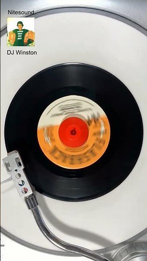 The Monkees - Pleasant Valley Sunday (1967)