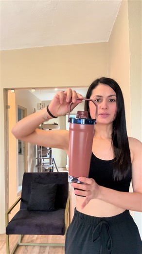 No es solo un termo es un shaker 💪🏋️ #suplementos #shaker #termos #gym #hidratacion