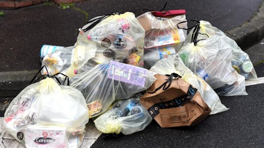 Amiens : les rouleaux de sacs jaunes seront bientôt distribués, on vous explique comment ça marche