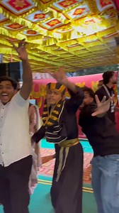 Itna hum sab kyyuu nach rahe hai? 🤷‍♀ | Limu Mallick