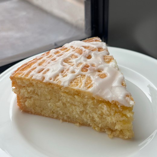 Light and fluffy all-in-one lemon drizzle cake recipe – no beating required!
