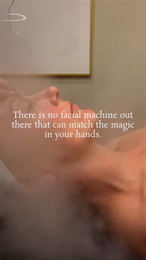 Magic in the hands and science in the herbs ✨ Our Herb2Peel facial delivers real results through natural skin regeneration, not machines. The perfect treatment when your skin needs a reset, renewal and real change. Make a booking through the link in our bio x | Belle Sorelle Cosmetic Artistry | Facebook