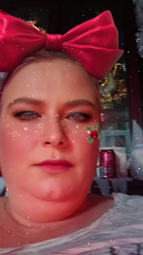 Shirley (@shirleysimons56)’s videos with Merry Christmas Everyone - Shakin' Stevens