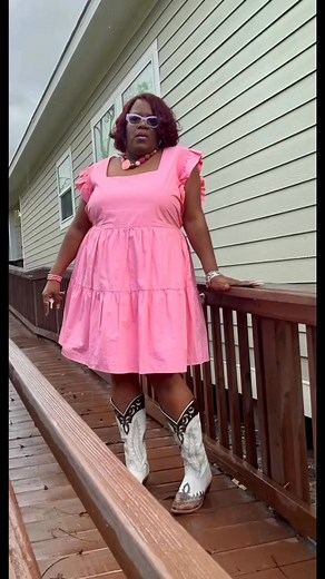 KuttiesbyKim She got her boots on ground, where them fans | Kimberly IsVictorious