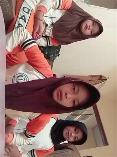 memeiiiiii neh.. tapi pak wibi ikut looohh 🤣