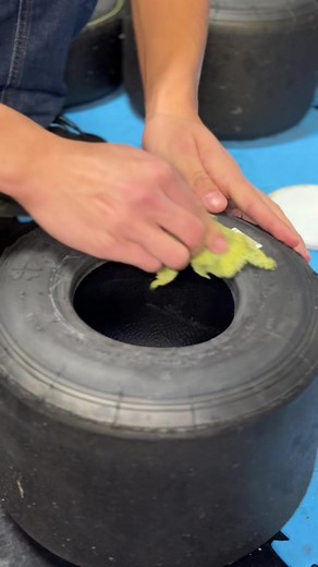 How to Put Go Kart Tires on a Rim: A Comprehensive Guide