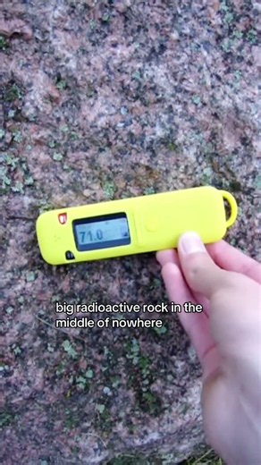 Exploring Natural Uranium: 2009 Camera Captures Radioactive Wonders #Uranium #Nuclear #Radiation