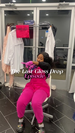 glosses now available— link in my bio 💕 #fyp #lipgloss #naomilodgecollection #lipglossmaking