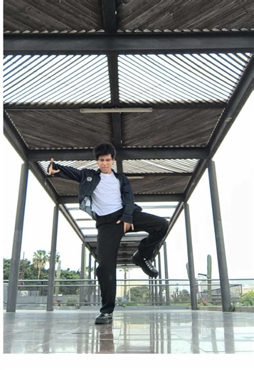 Dance Cover of BTS's 'Run': A Must-See Performance