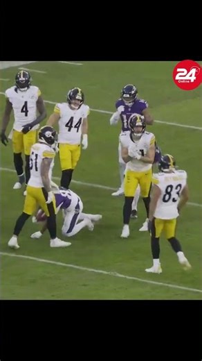 Steelers Gunner Takes On TWO Ravens to Flip Field Position on Final Punt 😳🔥