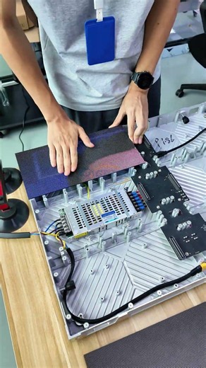 Take it apart and look inside the LED panel. #ledscreen #leddisplay #ledwall #ledmodule #eagerled