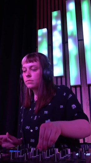 Experience Dark Neurofunk in Terrifying's Live Set