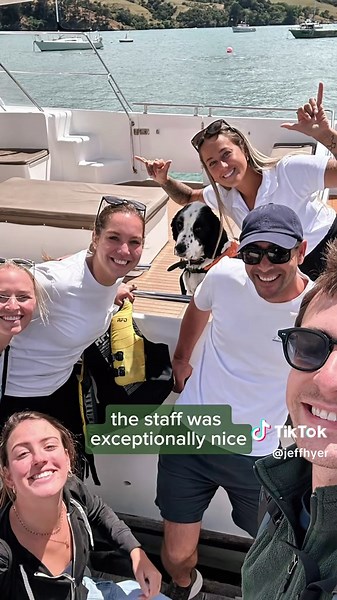 Encountering Hector's Dolphins in New Zealand