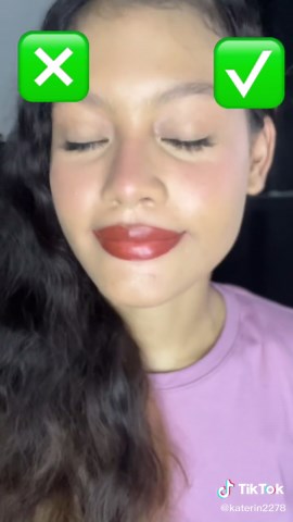 Técnica de labial perfecta y sin manchas