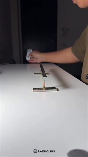 Switch #RaedClips #Fingerboarding #Fingerboard #FingerSkate | Raedclips