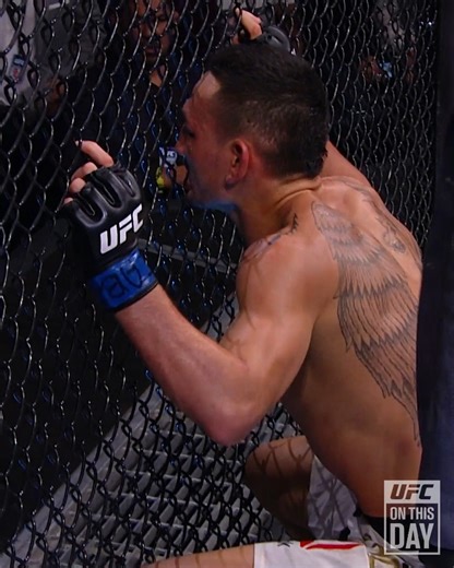 Two legends going at it! #OnThisDay 2017 Max Holloway vs Jose Aldo went down 🏆 📺📱Relive every legendary UFC moment on UFC Fight Pass | UFC