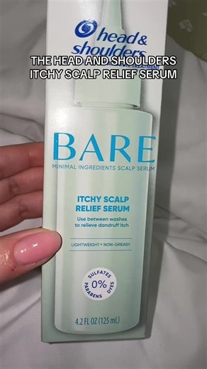 Woah after just one use this scalp serum has changed my scalp. I massaged this into my scalp and the flakes started to rub off and my itchiness came down. #complimentary #MintyCoolRelief #GiftedByHeadandShoulders @influenster @Head and Shoulders