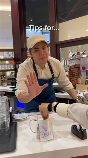 DELICIEUX - Coffee & Food on Instagram: "Tips for dance 🕺💃 #delicieuxcoffeefood #coffeelovers #barista"