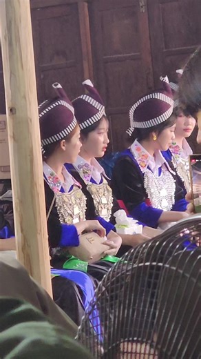Beautiful Hmong Girls: A Cultural Showcase