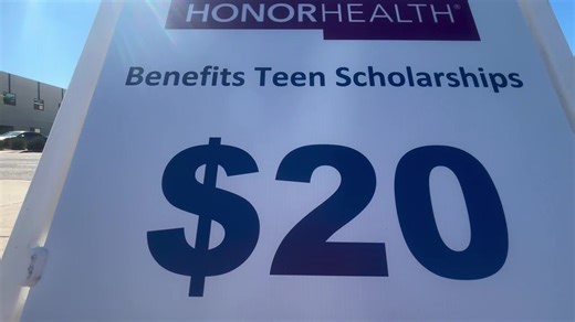 Spring Training: Honor Health opens lot for fans