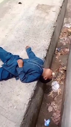 1.1K views · 39 reactions | اس "بدمعاش" نے آئی ایم ایف کے تین لاکھ دینے ہیں۔۔۔ | Sheikh Muhammad Babar Hussain | Facebook