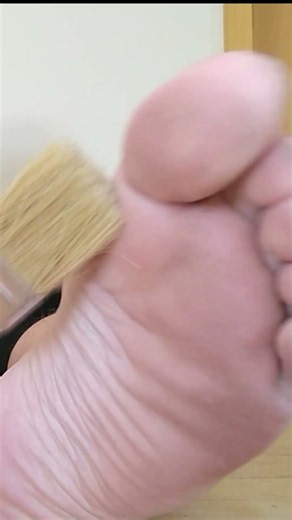 #tickling #tickle #foot #feet #sole #laugh #laughing