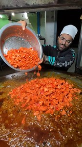 Gujarati Tawa Oil with Chicken Pulao #surat | Foody India