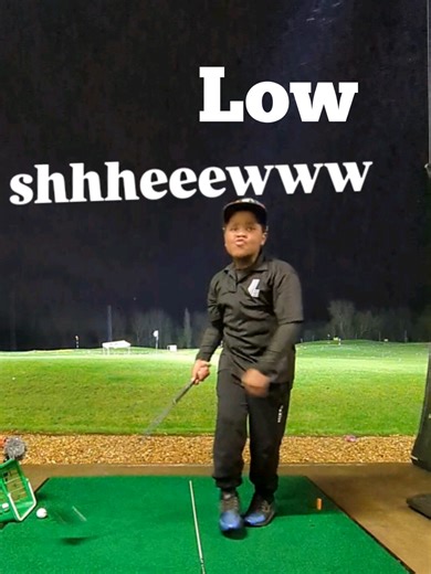 Who else enjoys a headwind? 🌬️ @mnqobi_golf using it at the range to practise his “low shhheeww” 😄 @blackbritishgolfers @Black Active Golf - B.A.G. @TaylorMade Golf