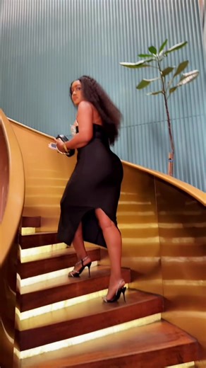 esther diema amida 🦋 (@esther.diema)’s videos with original sound