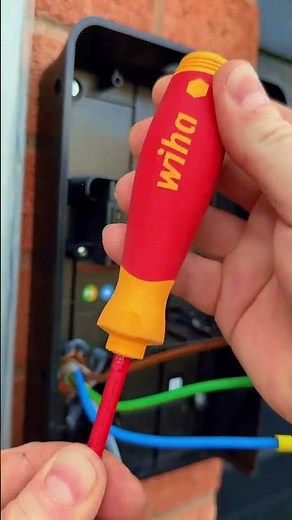 Another quick and easy install of the Anker SOLIX V1 car charger. With seamless energy#shortsviral