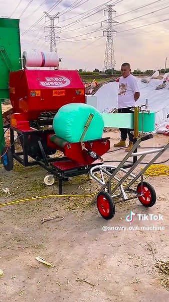 Baling Machine for Efficient Green Storage