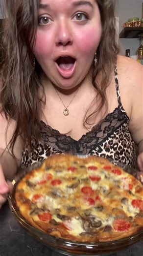 Enjoying a Delicious Little Quiche Mukbang