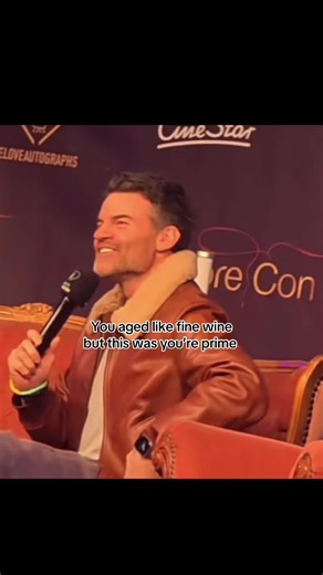 Daniel Gillies as Elijah Mikaelson in TVD