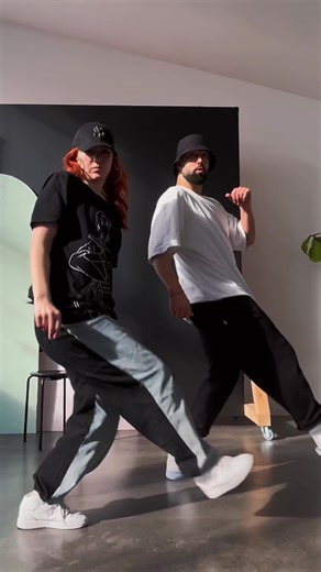 Let’s FLOAT 🔥✨ #dancechallenge @Janelle Monáe #float #newmusic #dance #janellemonae #contrastcrew #dancetutorials #trending