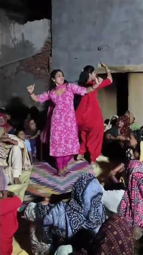 रीना और निक्की ने अंकू क लड़का होने की खुशी में छठी पे किया जबरदस्त डांस #like #subscribe