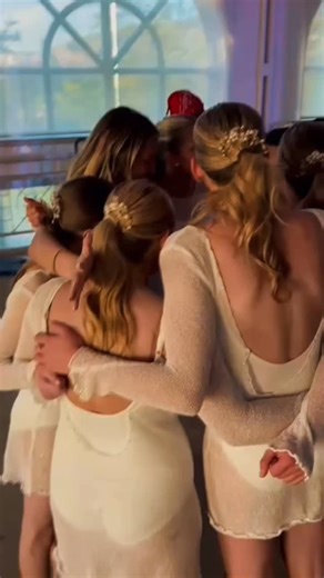 Happy New Year!! We cannot wait to see what 2026 brings!! 💚THE LAB #dancestudio #2025season | The LAB Dance Studio