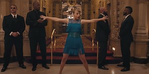 Taylor Swift dances 'like a young Theresa May' in resurfaced clip