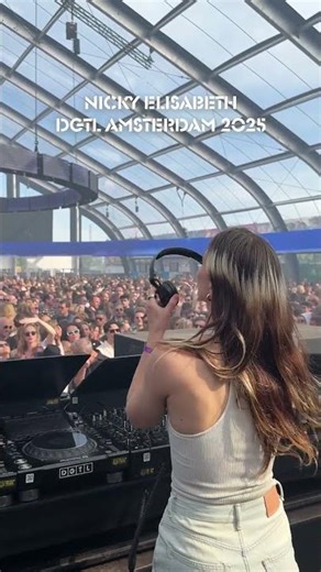 Nicky Elisabeth at DGTL Amsterdam 2025. #DGTL #nickyelisabeth #shorts