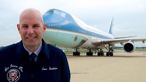 Air Force One pilot laid to rest at Arlington National Cemetery