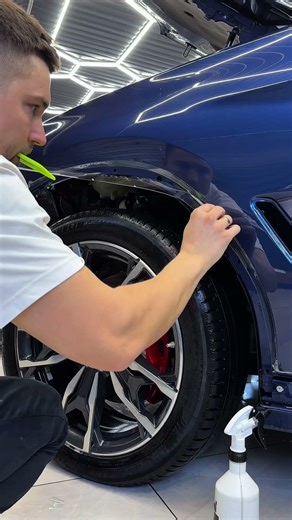 BMW X3 front fender PPF installation
