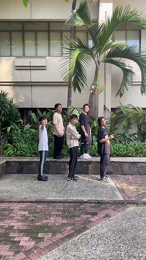 Every step I take 🕺🏻👟 #bgyo #bgyo_ph #celebrityph #celebrityphsayaw #dancechallenge