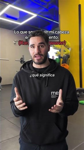 This bicep curl is the worst option for hypertrophy 💪🙄 #training #biceps #routine #arms