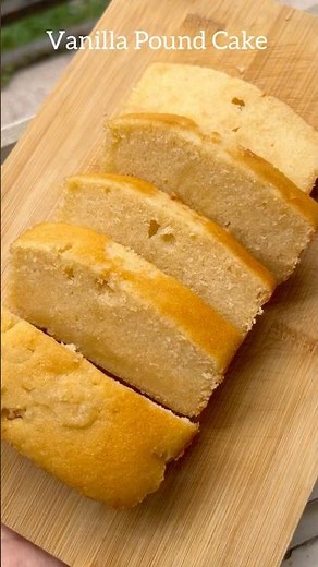 Perfectly Moist Vanilla Pound Cake Recipe