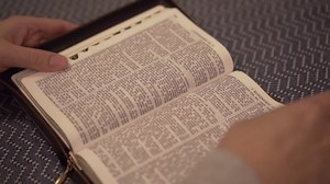 Flicking through Bible pages - Free Stock Video Footage | Coverr